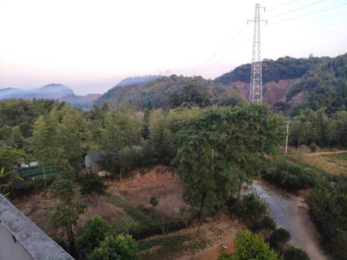 飞天山梦里故乡农庄周边田园实景